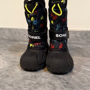 Sorel Kids' Black and Colorful Patterned Boots